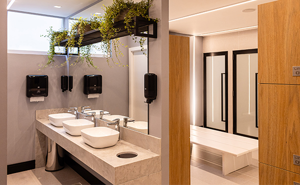 Vestiários Line Fitness